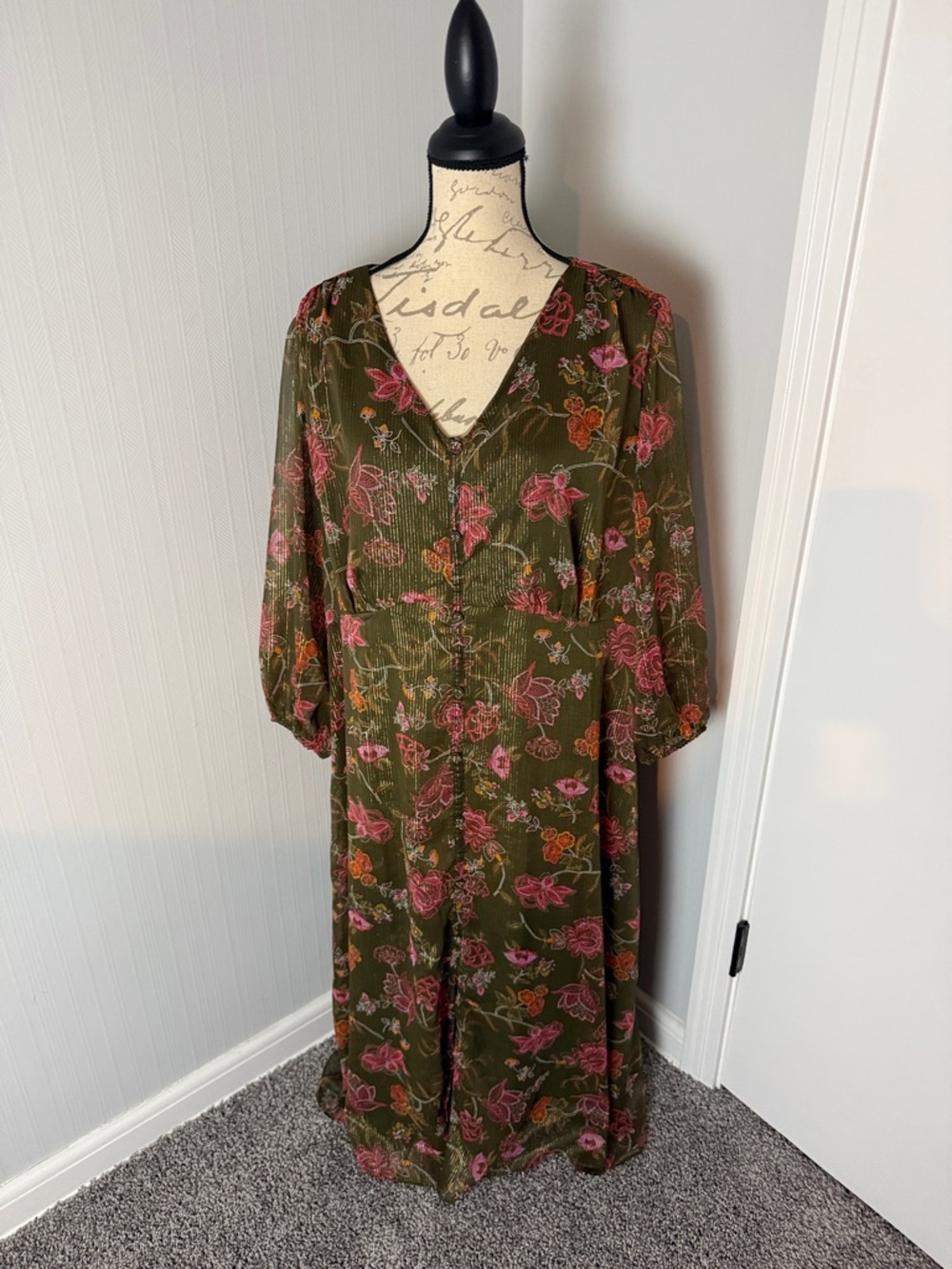 Talbots 16W Like New MIDI DRESS - GRACEFUL FLORAL Fit and Flare Dress - Picture 6 of 8